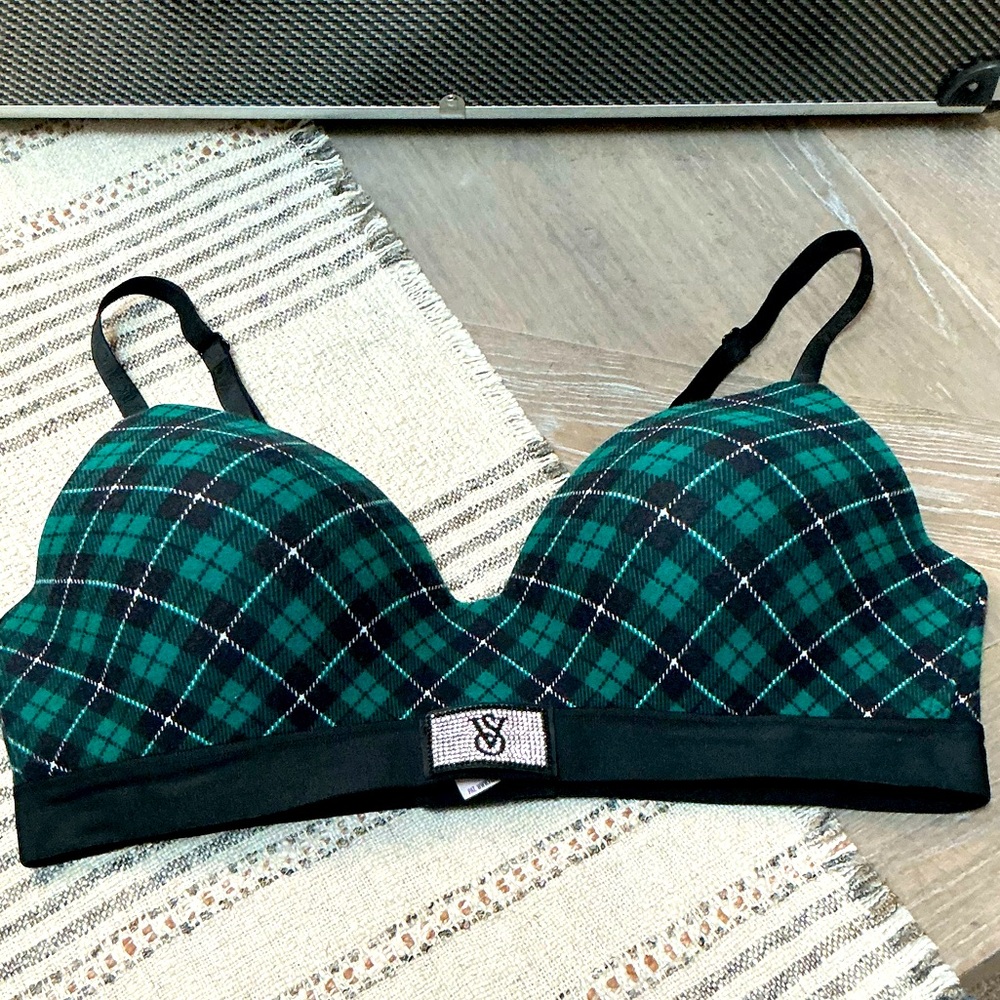Victoria’s Secret bra